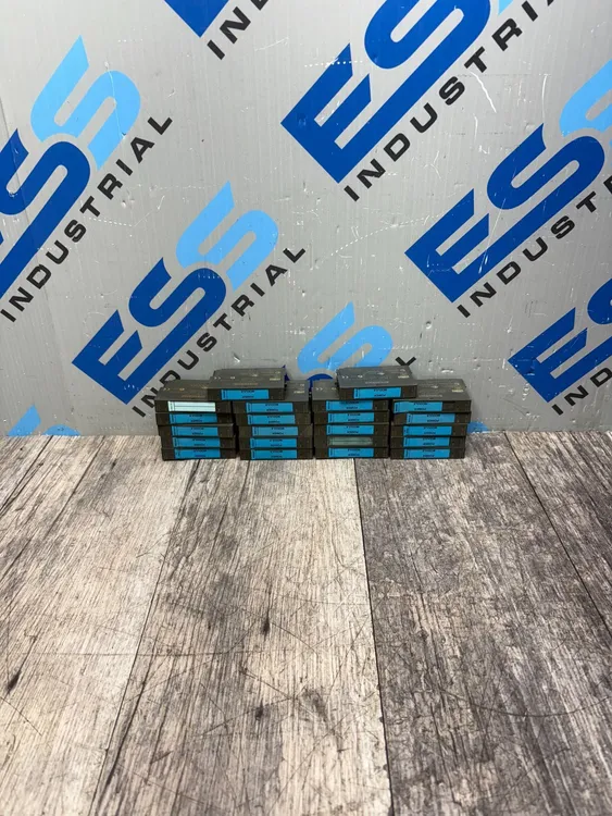 Used SIEMENS 6ES7 138-4CA01-0AA0 Misc Electrical & Power Parts South Carolina US | ESS Industrial Equipment Sales #376203