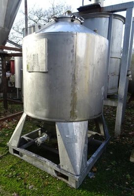 1,000L Nimix S/S Enclosed Mixing Tank