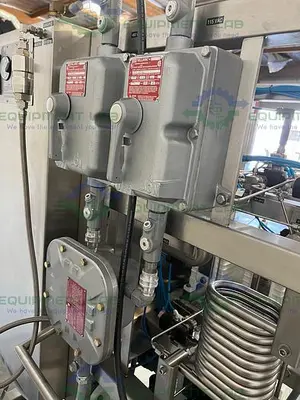 USED VARIAN CHROMATOGRAPHY CONTROL SKID W/ 2.4 HP DUAL HEAD PUMP, 2.4 HP HEAT PUMPS