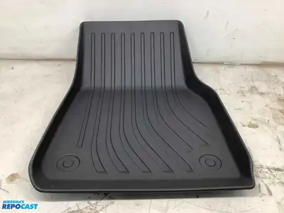 Custom fit TPE car floor mats (slip resistant, easy clean, all weather), black