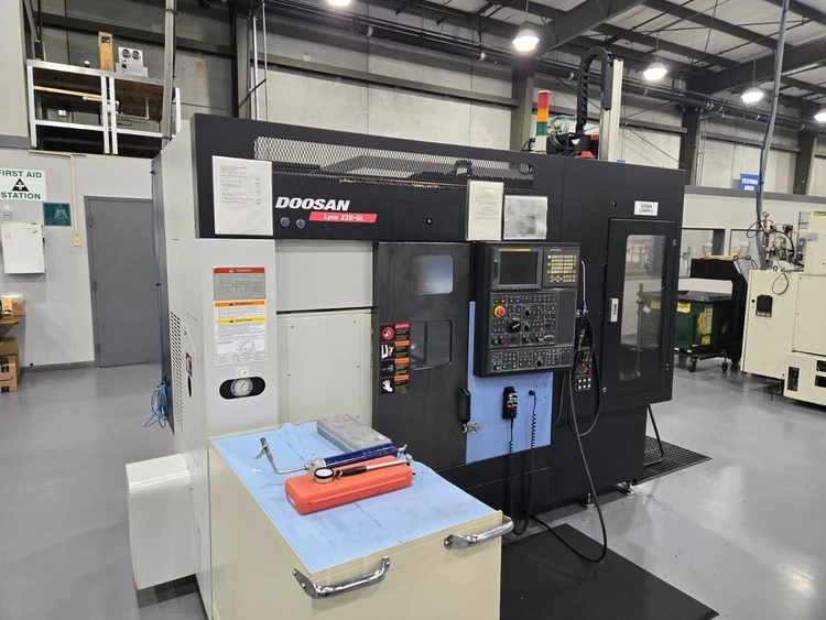 Used 2008 DOOSAN LYNX 220 GL CNC Lathes Ohio US | Toolquip, Inc. #868409