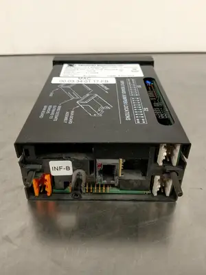 NEWPORT ELECTRONICS INF-B STRAIN PANEL METER 90-240V 50/60HZ 8.5W 2D