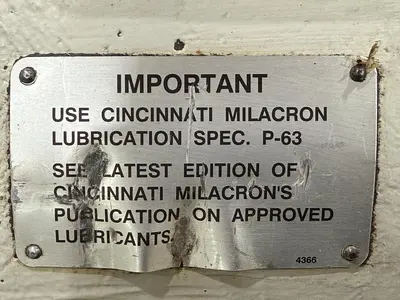 USED CINCINNATI MILACRON 178 0Z INJECTION UNIT