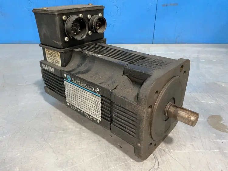 Used ALLENBRADLEY 1326ABB410G21 Motors (misc) Ohio US | HGR 24 #1506963