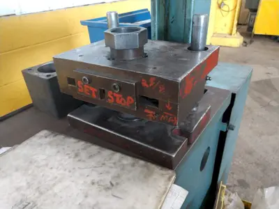 USED SCOTCHMAN 9012-24M