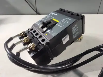 USED SQUARE D FHP36020
