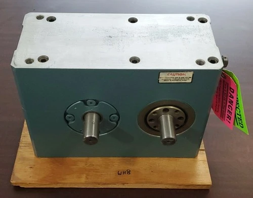 NEW Camco 00267264