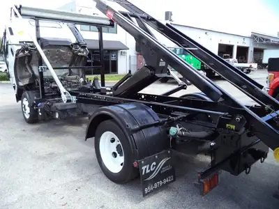 Used 2021 ISUZU _UNKNOWN_ Hooklifts & Roll-Offs Florida US | TLC Truck & Equipment #1568824