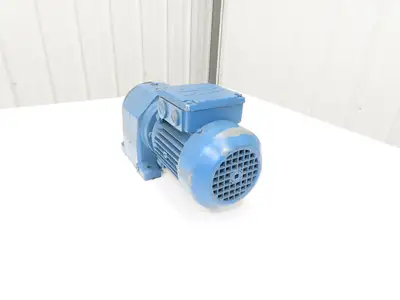SEW-EURODRIVE R43D63K4 Inline Gearmotor 73:1 Ratio 22.8 RPM .12KW 277/480 VAC 1"