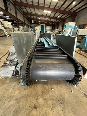 26" Wide Hockey Stick Cleated Bunting Conveyor with Metal Separator, New in 2012