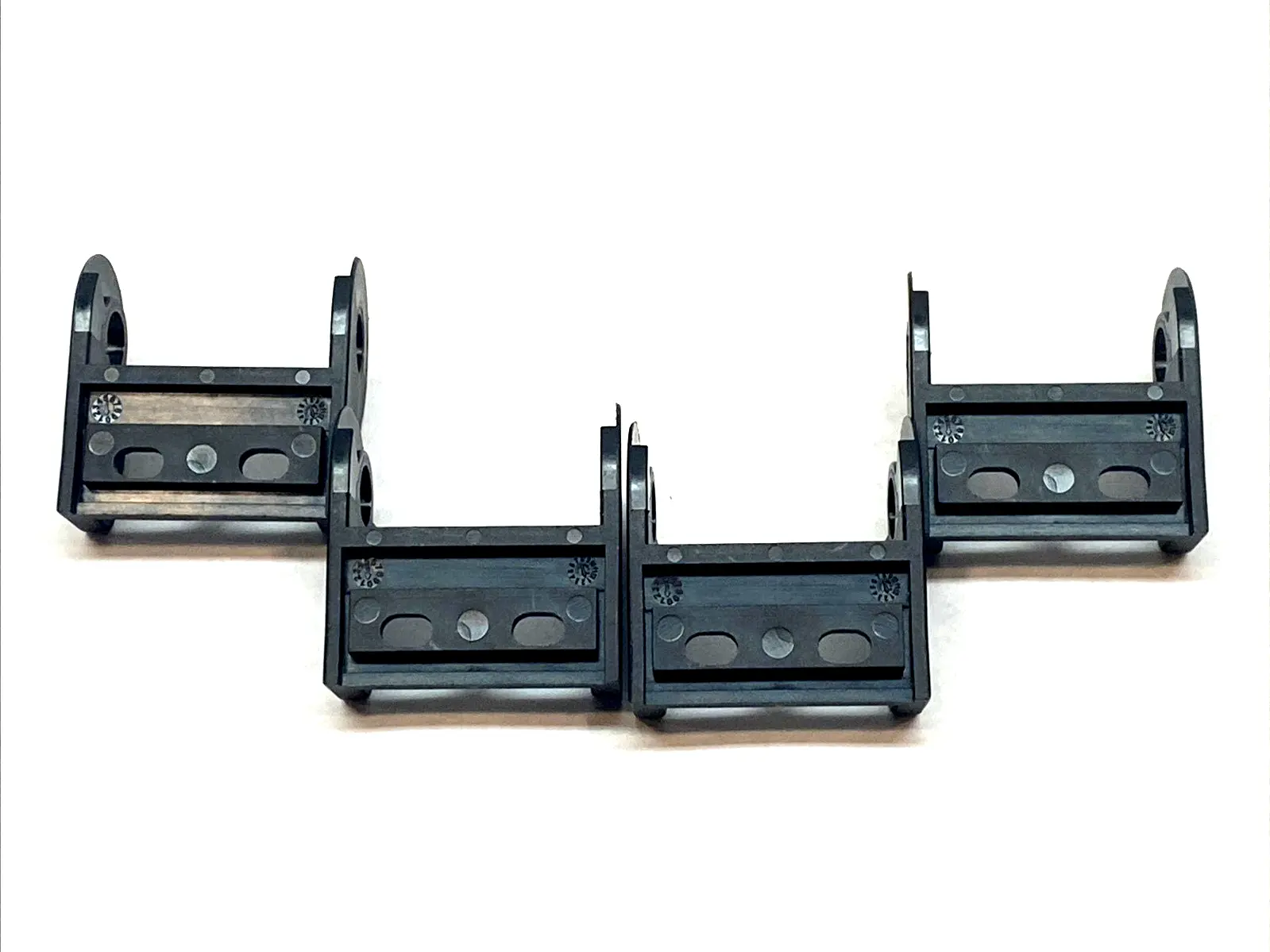 USED IGUS END CONNECTOR FOR ENERGY CHAIN