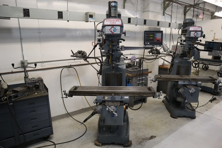 Used CLAUSING KONDIA MILLING MACHINES FV-1 Vertical Mills Minnesota US | Machinesused.com #1443926
