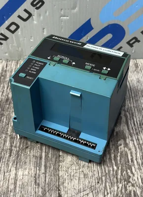 HONEYWELL RM7895 B 1013 Electrical/PLC/Automation | ESS Industrial Equipment Sales (1)