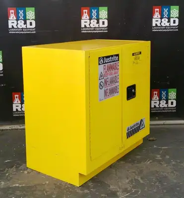 Justrite 853000 Flammable Storage Cabinet Self Closing Doors 30 Gal