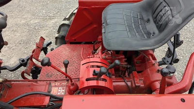USED 1982 INTERNATIONAL 274
