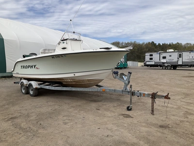 USED 2008 TROPHY PRO
