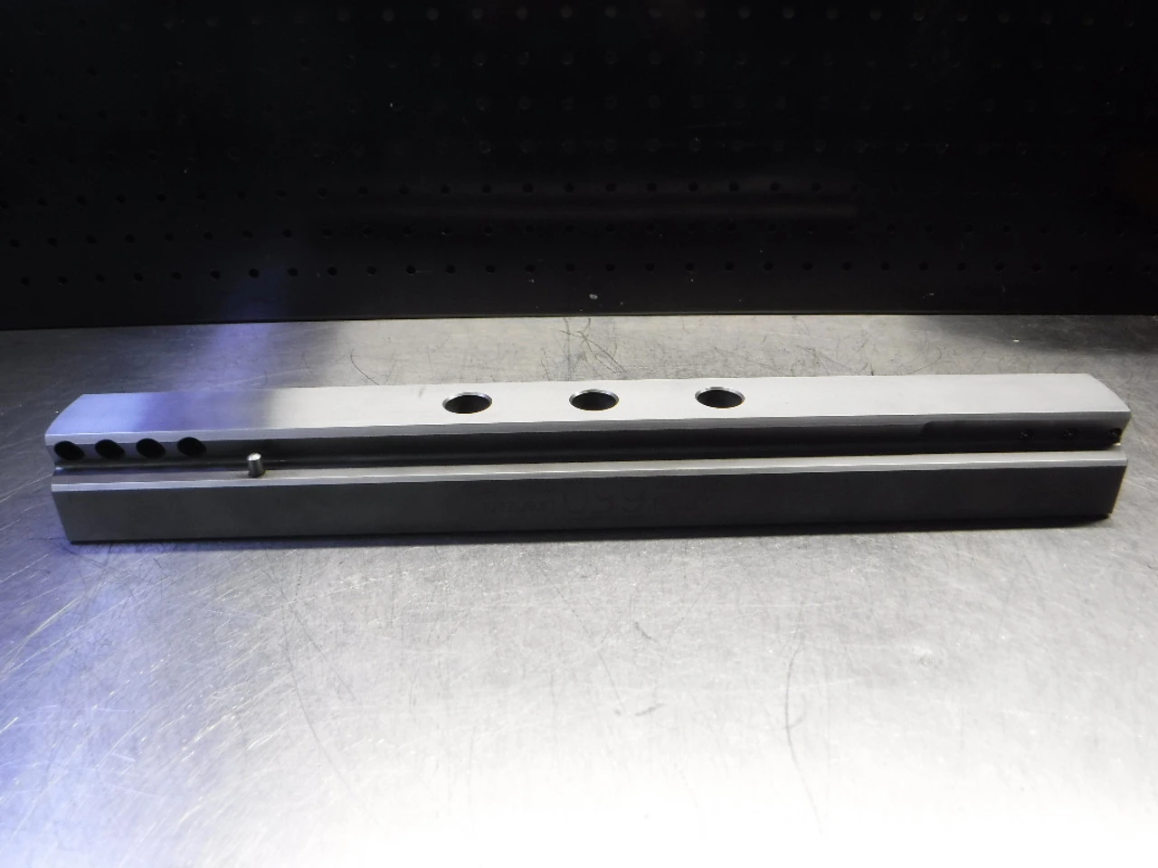 Kaiser 18.250" Steel Bridge Bar 480mm - 550mm Range 10.317.226 (LOC2746B)