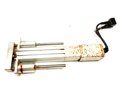 Used IAI RCP2-RGD4C-I-42P-2.5-100-P1-S-B Linear Actuators Michigan US | Maverick Industrial Sales #1469017