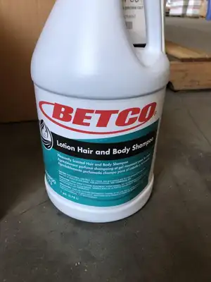 BETCO 77304-00 Fresh Scented Lotion Hair & Body Shampoo ; 1gal -NIB of 4