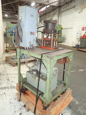Hydraulic Cut-Off Press