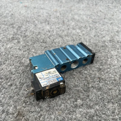 Used MAC VALVES INC 411A-F0A-DM-DFFJ-1KD Solenoid Valves California US | Davliegogo LLC #1707938