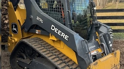 USED 2022 Deere 317G