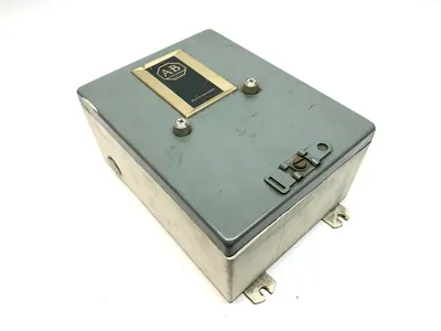 USED ALLEN-BRADLEY AC AUTO STARTER