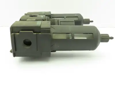 Wilkerson F18-03-SK00 Numatic Filter R18-03-F000 Reg L18-C3-LK00 Lubricator Assy