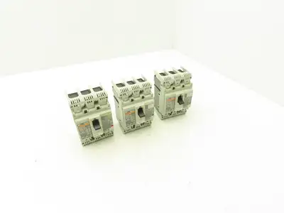 Fuji BW50RAGU3P020 3-Pole Auto Circuit Breaker 20A 500V 3Ph Molded Case Lot of 3