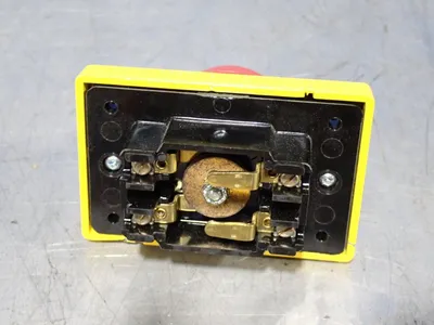 Used 2017 REES 00662002 Relays & Switches Ohio US | HGR 24 #1094796