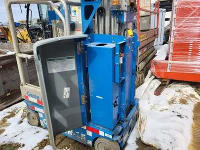 USED 2015 GENIE GR-15