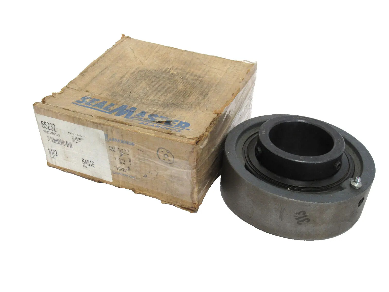NEW SEALMASTER 701933 BALL BEARING 2-15/16"