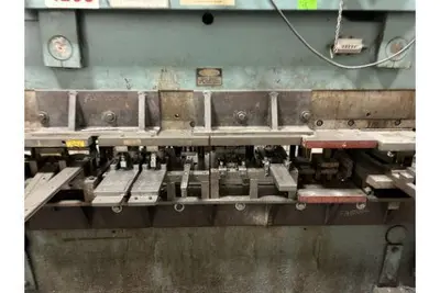 USED 2000 PIRANHA 65-8
