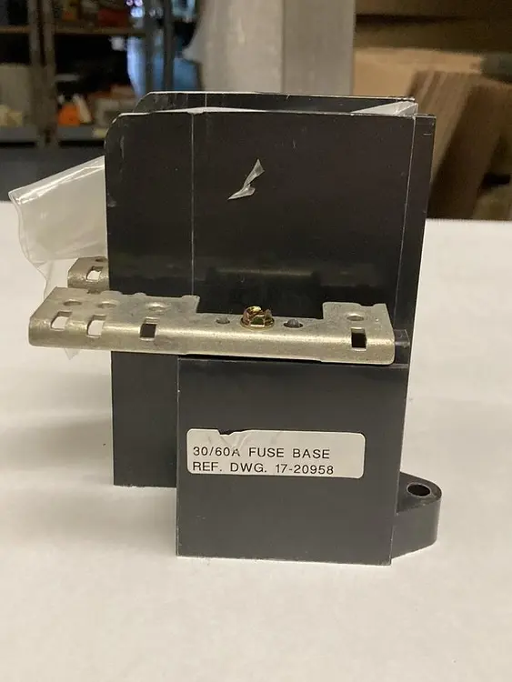 Used CUTLER HAMMER 17-20958 Miscellaneous Equipment (Electrical & Power) | Surplus Asset Holdings #1203330