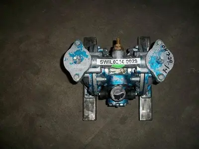 Used WARREN RUPP SANDPIPER EB1-SM, TN-3-A Diaphragm Pumps North Carolina US | DH Griffin Used Equipment #1383393