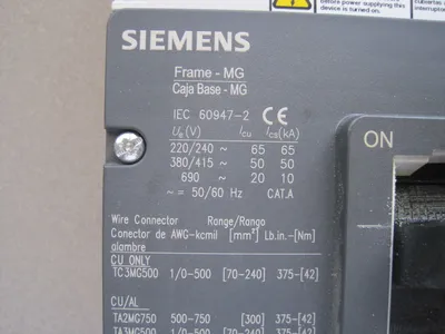 NEW SIEMENS NMX3N800 BREAKER 800 AMP