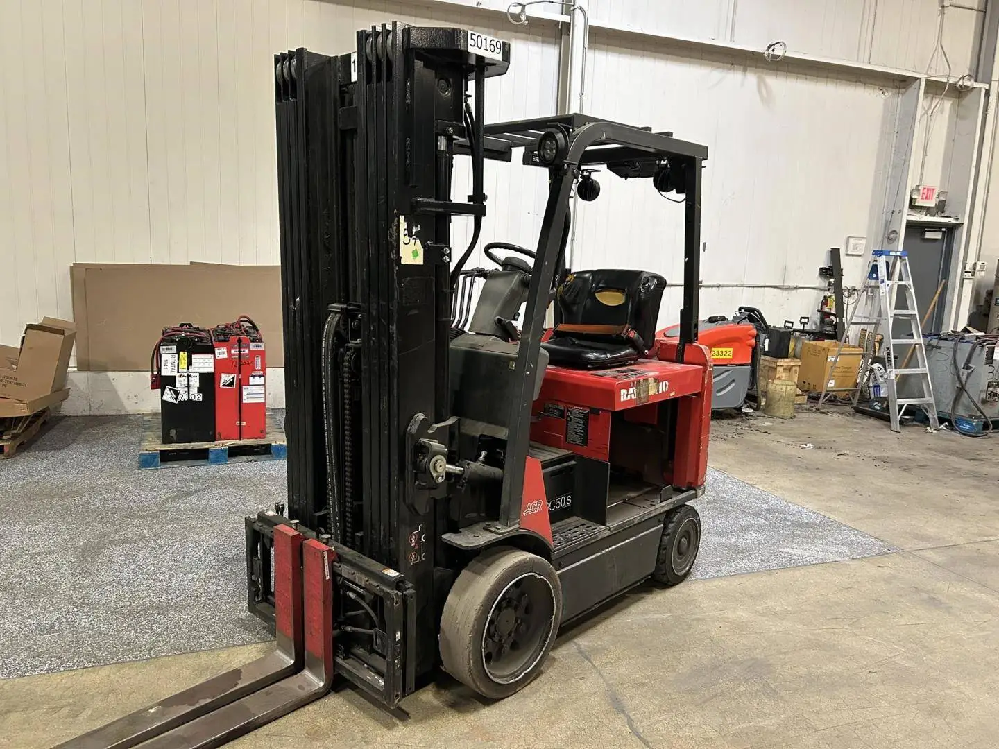 Used 2020 RAYMOND 4750C50S 4-Wheel Sit down Electric Counterbalance Forklifts Illinois US | Somerset Equipment Sales #1546142