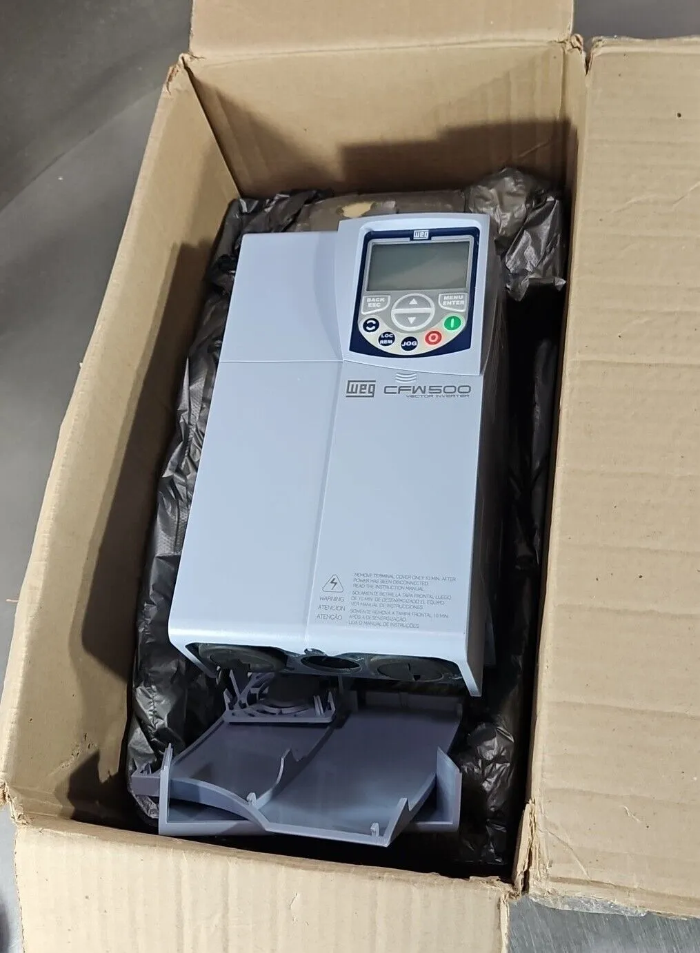 WEG CFM500C24P0T2DBN1 FREQUENCY CONVERTER. Loc1C