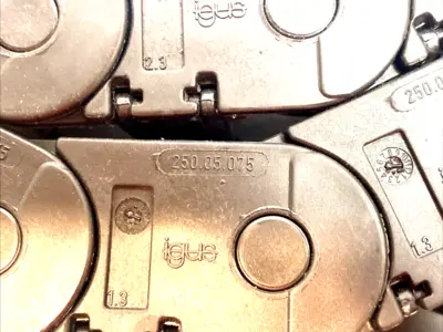 USED IGUS ENERGY CHAIN CABLE CARRIER