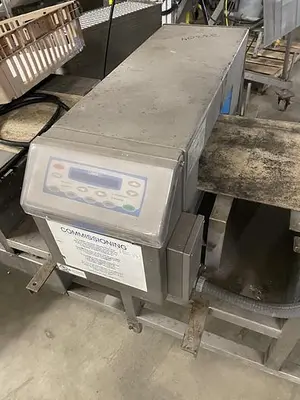 USED LOMA METAL DETECTOR MN: IQ