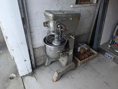 USED 2010 DOYON SM-300