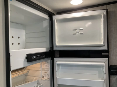 Used 2022 JAYCO JAY FLLIGHT Campers, Caravans, Motorhomes Michigan US | Miedema Asset Management Group #1321399
