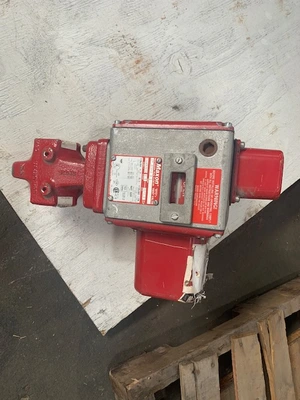 Maxon 2" Shut Off Valve , Unused