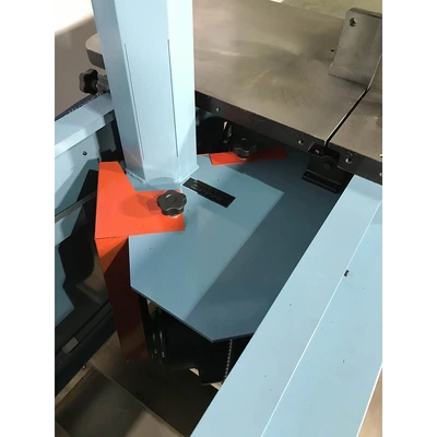 NEW ROLL-IN EF1459