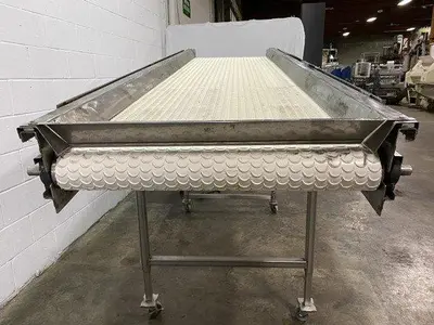 11' L Crescent-Top Incline Conveyor