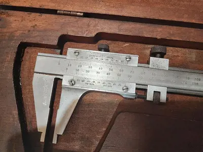 USED STARRETT 123M