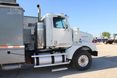 Used 2014 WESTERN STAR 4900 Tanker trucks Texas US | Roll Off Truck World #1492032