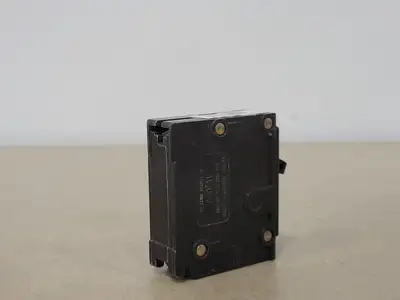 Used EATON BR120 Switchgears British Columbia CA | Lenmark #238517