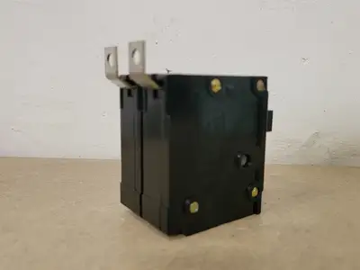 USED CUTLER-HAMMER BA230