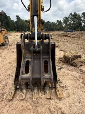 Used 2015 KOBELCO SK210 LC-10 Excavators Texas US | Proxy Equipment #1378439